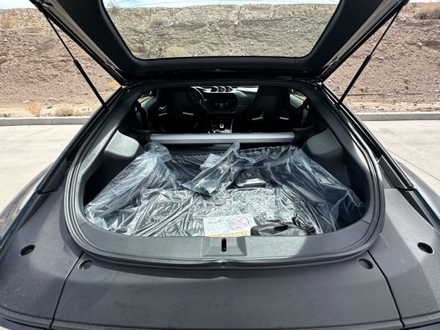 2025 Nissan Z NISMO - Photo 33