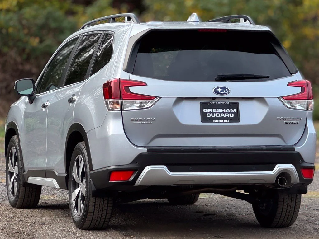 Used 2019 Ice Silver Metallic Subaru Touring image 5