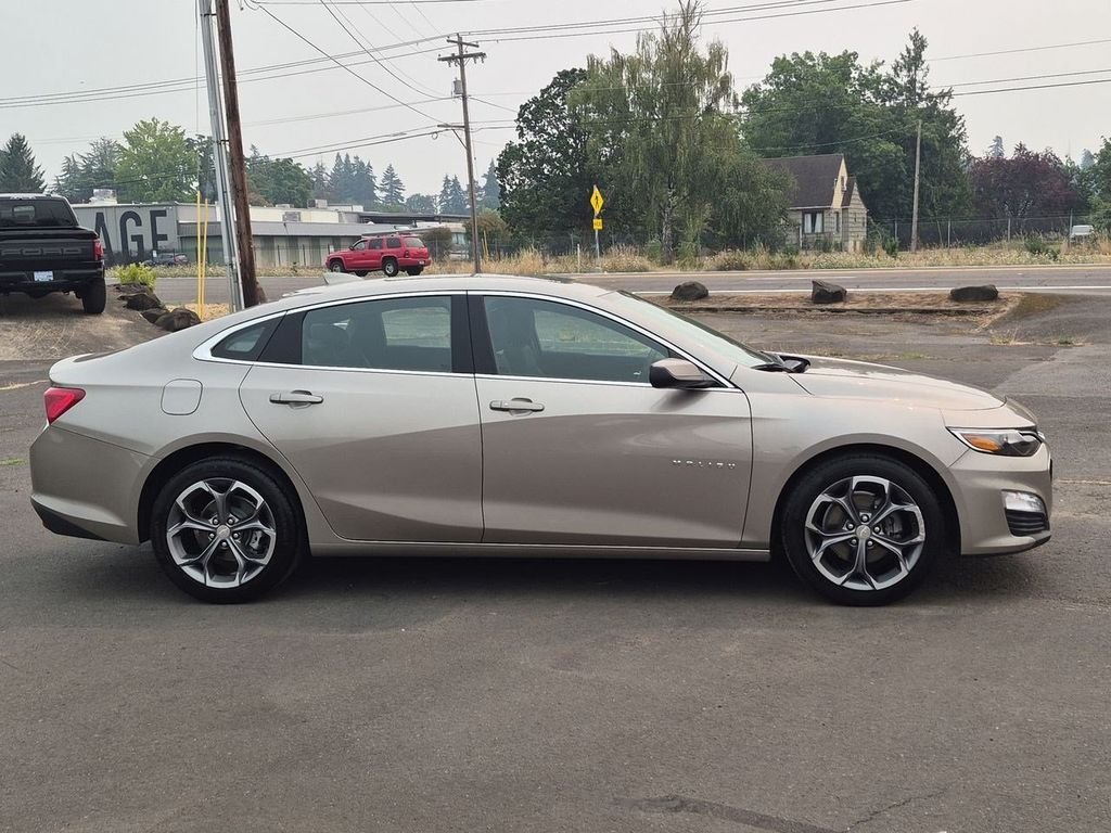 Used 2024 Mineral Gray Metallic Chevrolet LT image 6