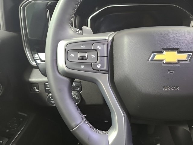 Used 2024 Lakeshore Blue Metallic Chevrolet LT image 22
