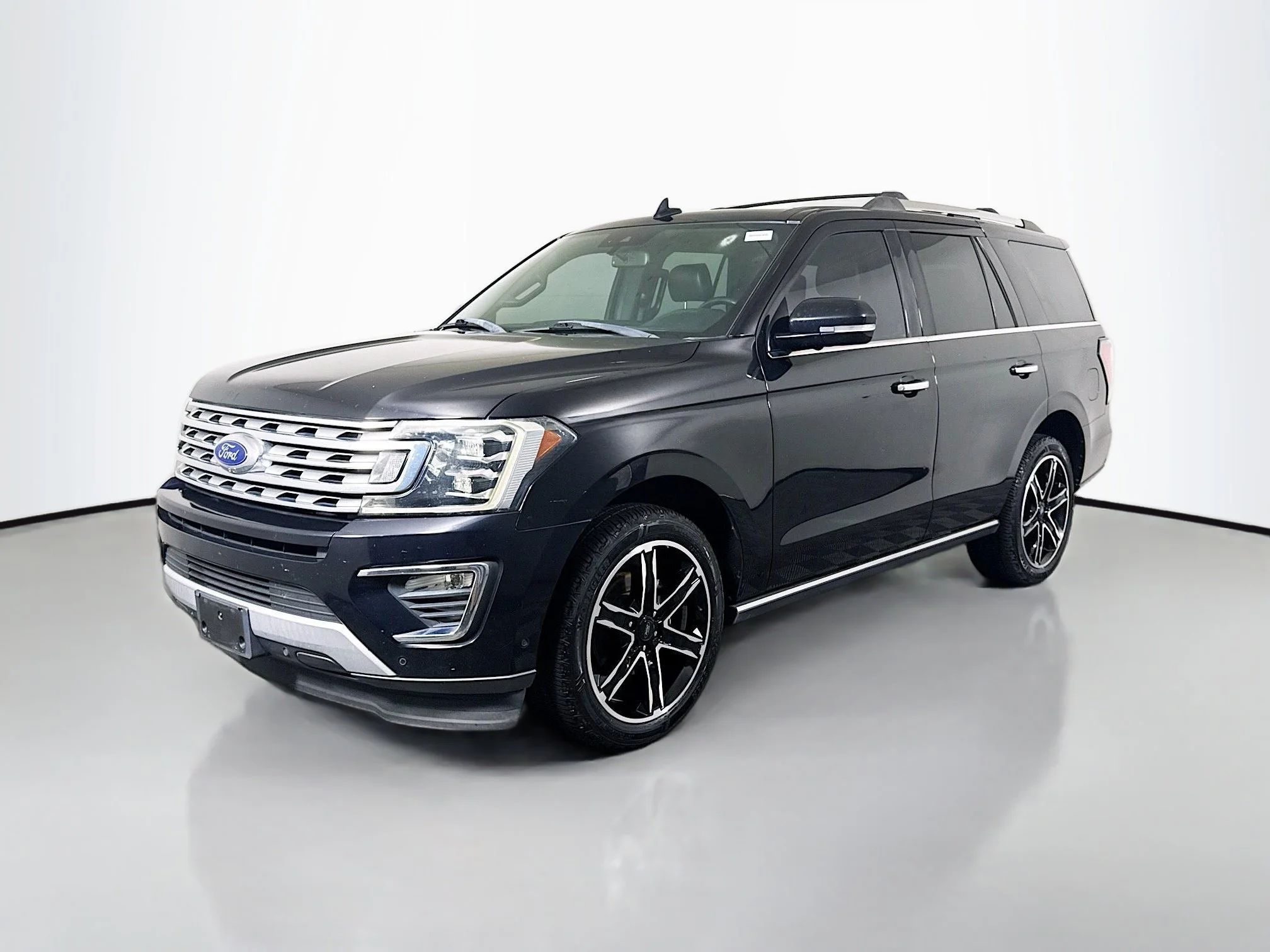 Used 2019 Agate Black Metallic Ford Limited image 3