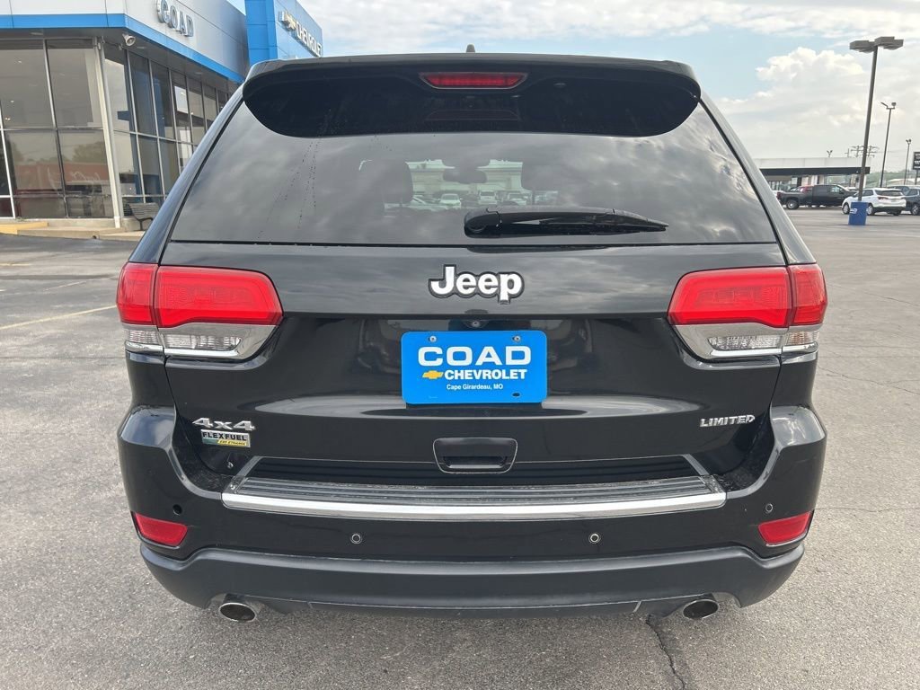 Used 2014  Jeep Limited image 4