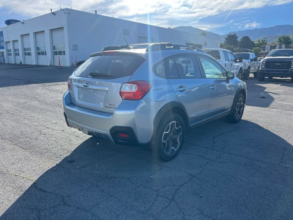 Used 2015 Ice Silver Metallic Subaru 2.0i Limited image 6