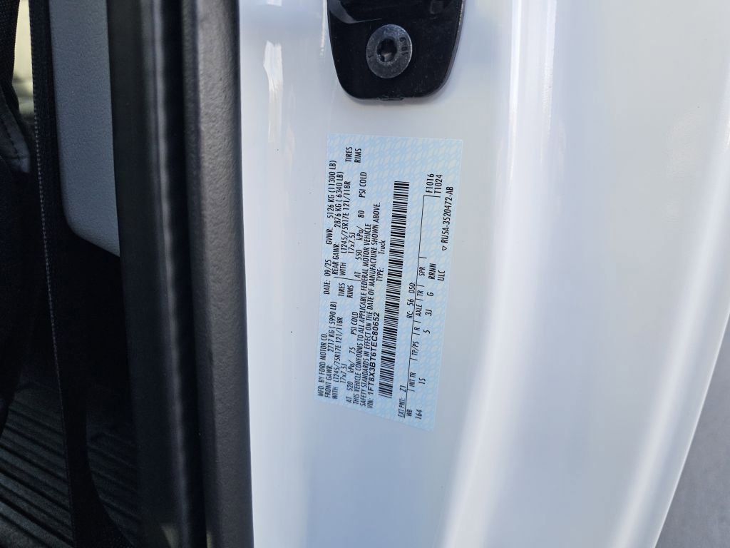 New 2026 Oxford White Ford XL image 8