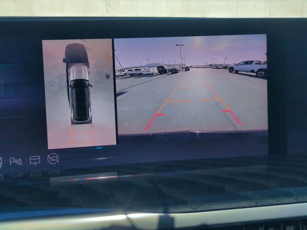 2025 Cadillac Escalade IQ Sport 2 - Photo 18