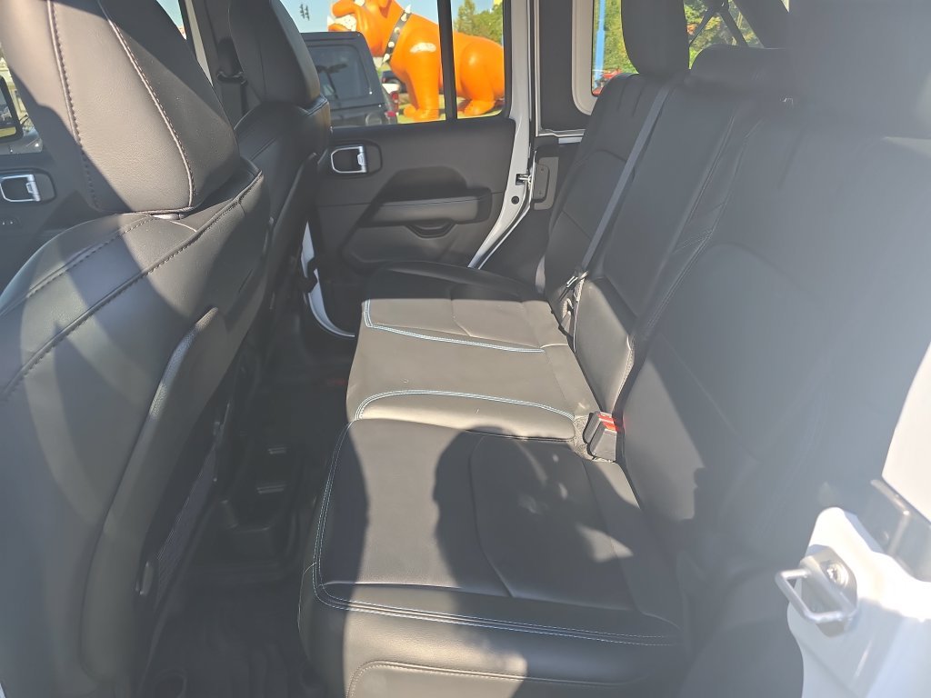 Used 2024 White Jeep Rubicon 4xe image 16