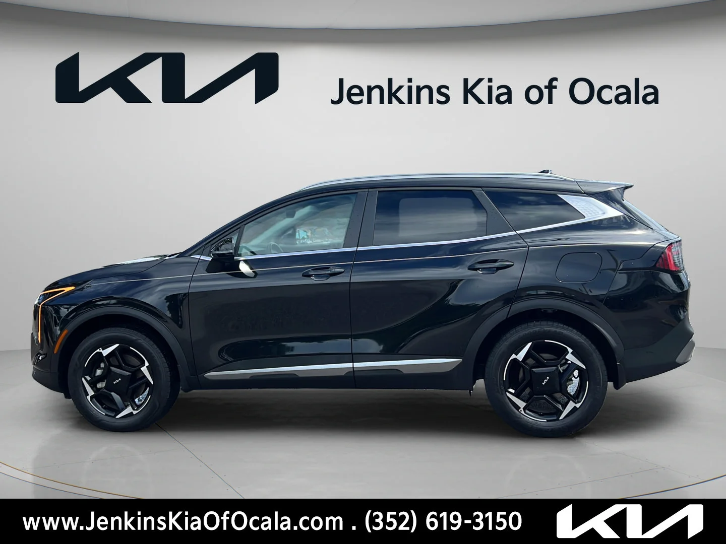 Used 2026 Fusion Black Kia EX image 6