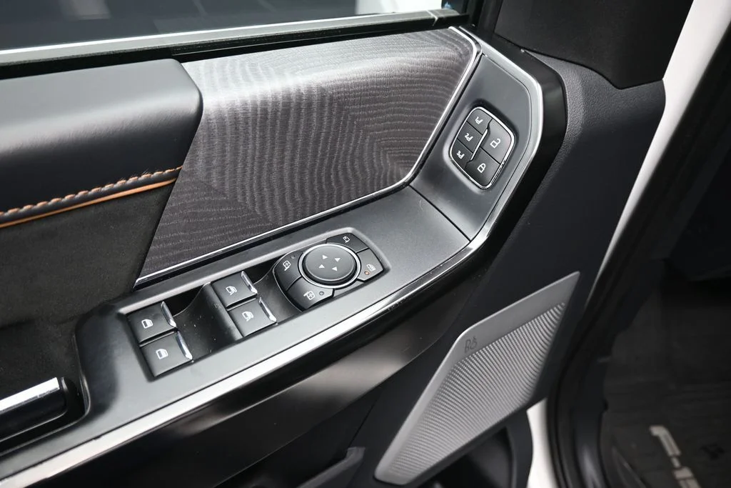 Used 2023 White Ford Platinum image 12
