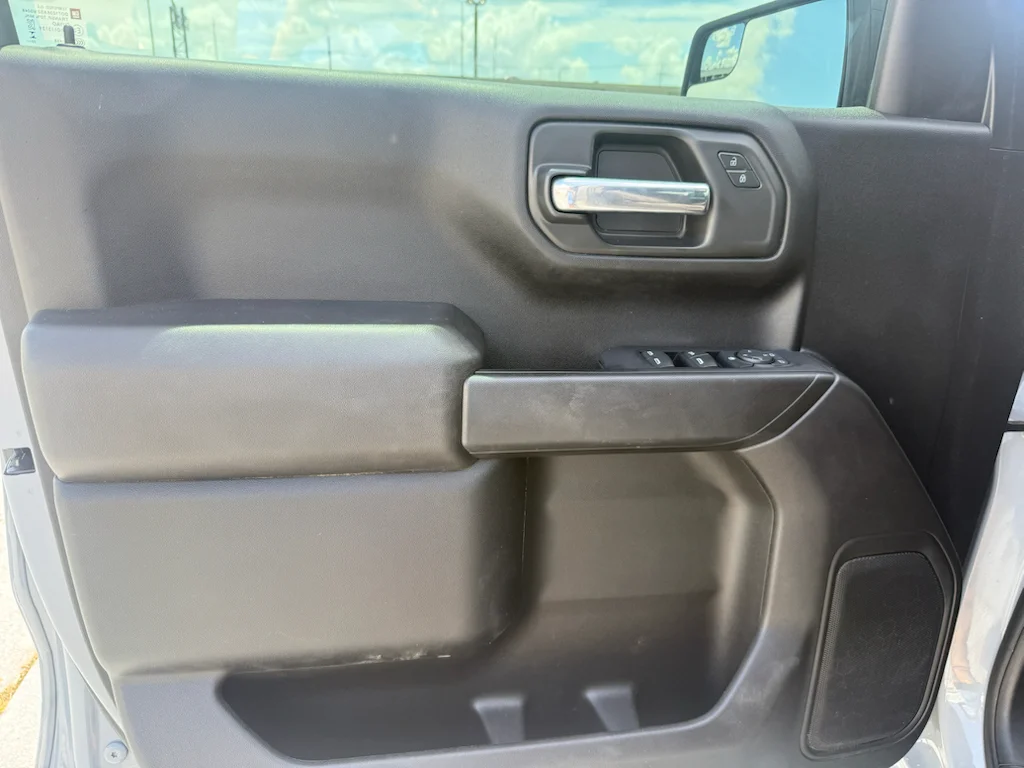 Used 2024 Slate Gray Metallic Chevrolet Custom image 10