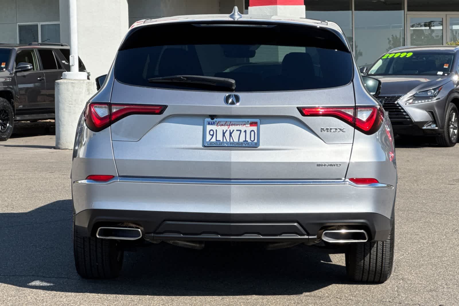 Used 2024 Lunar Silver Metallic Acura  image 8