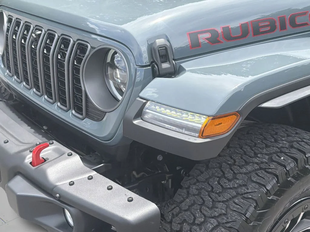 New 2026 Anvil Clear-Coat Exterior Paint Jeep Rubicon X image 28