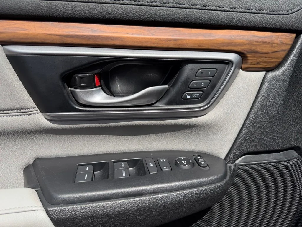 2021 Honda CR-V Touring - Photo 12