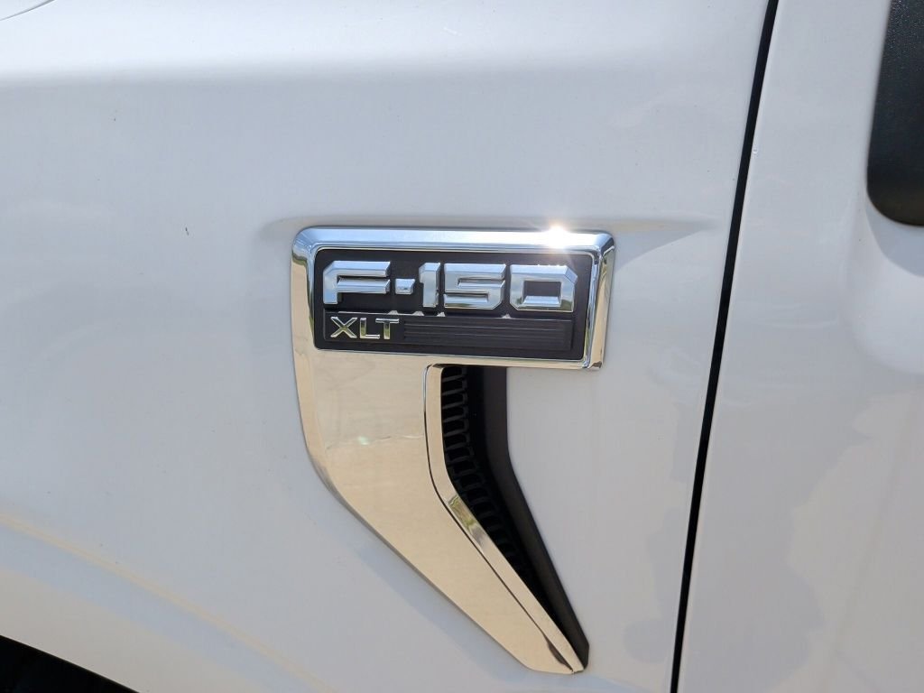 Used 2022 White Ford XLT image 41