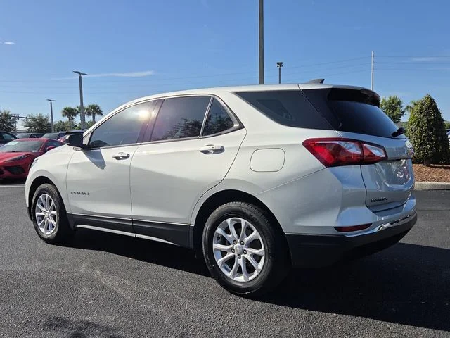 Used 2018 Silver Chevrolet LS image 4
