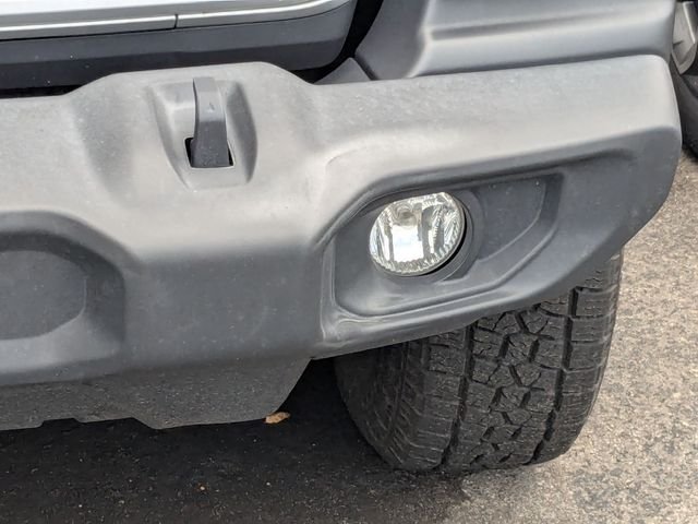 Used 2024 Silver Zynith Clearcoat Jeep Sport S image 4