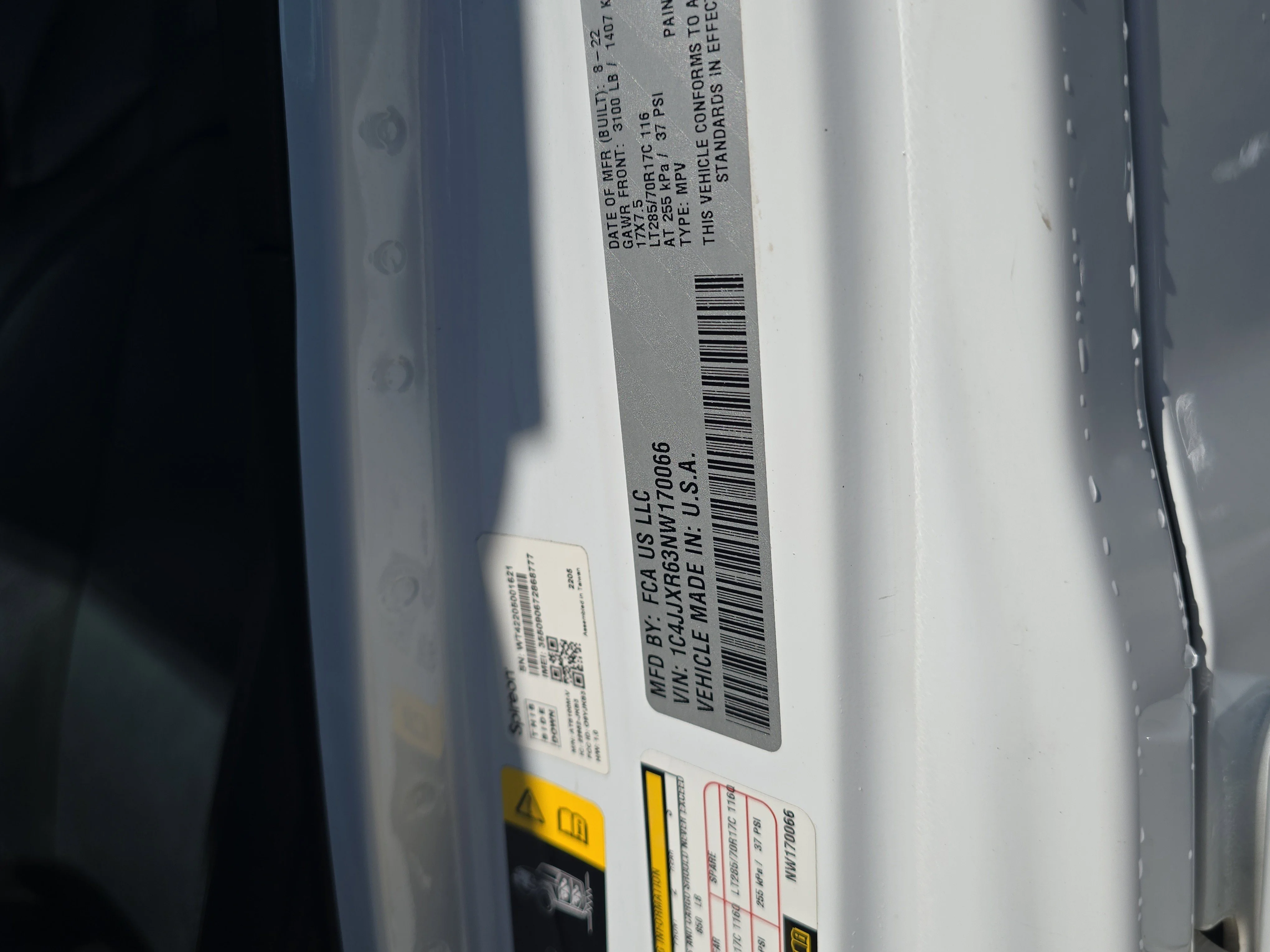 Used 2022 Bright White Clearcoat Jeep Unlimited Rubicon image 33