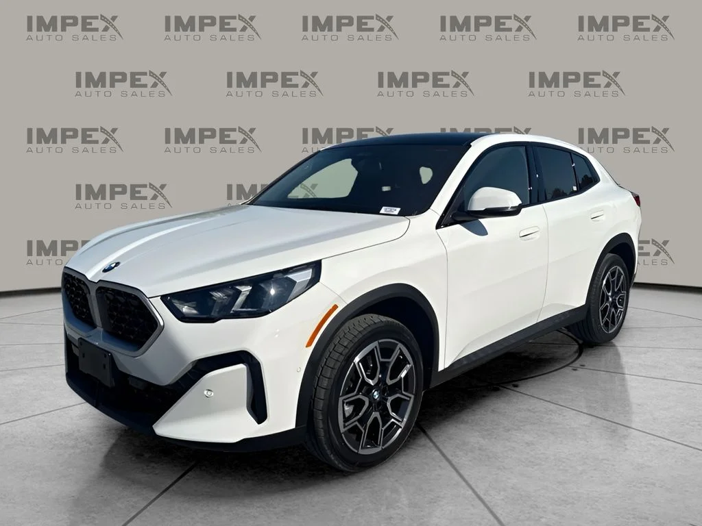 2026 BMW X2 28i