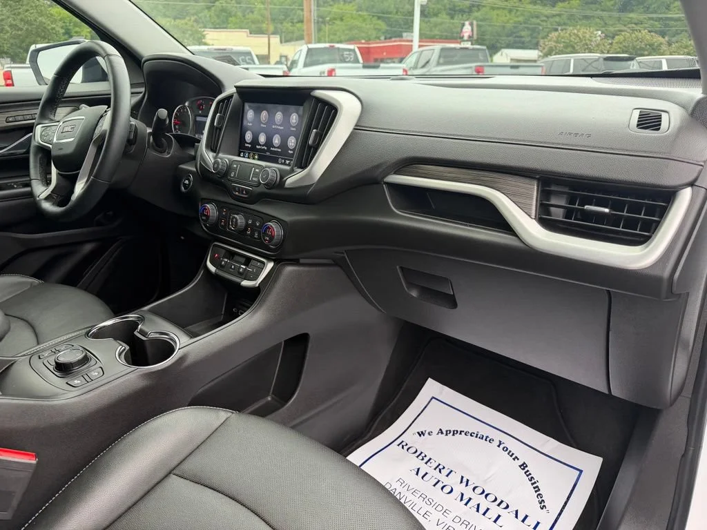Used 2023 Summit White GMC SLT image 34