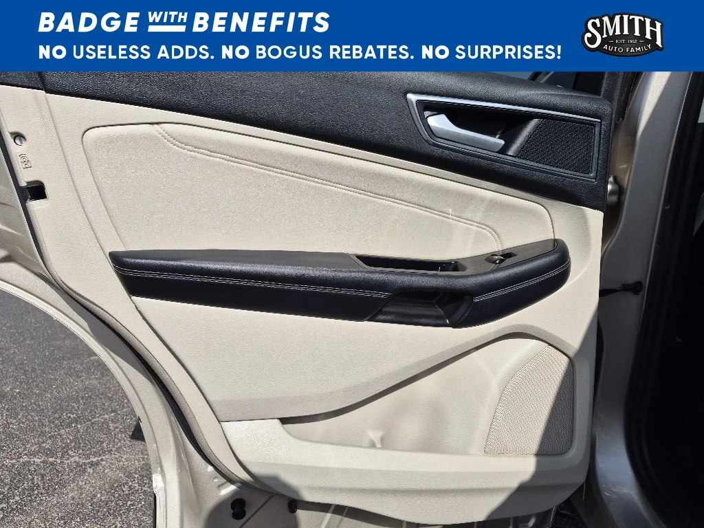 Used 2018 White Gold Metallic Ford Titanium image 17