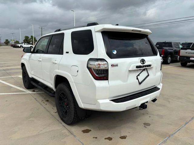 Used 2024 ICE CAP Toyota  image 4