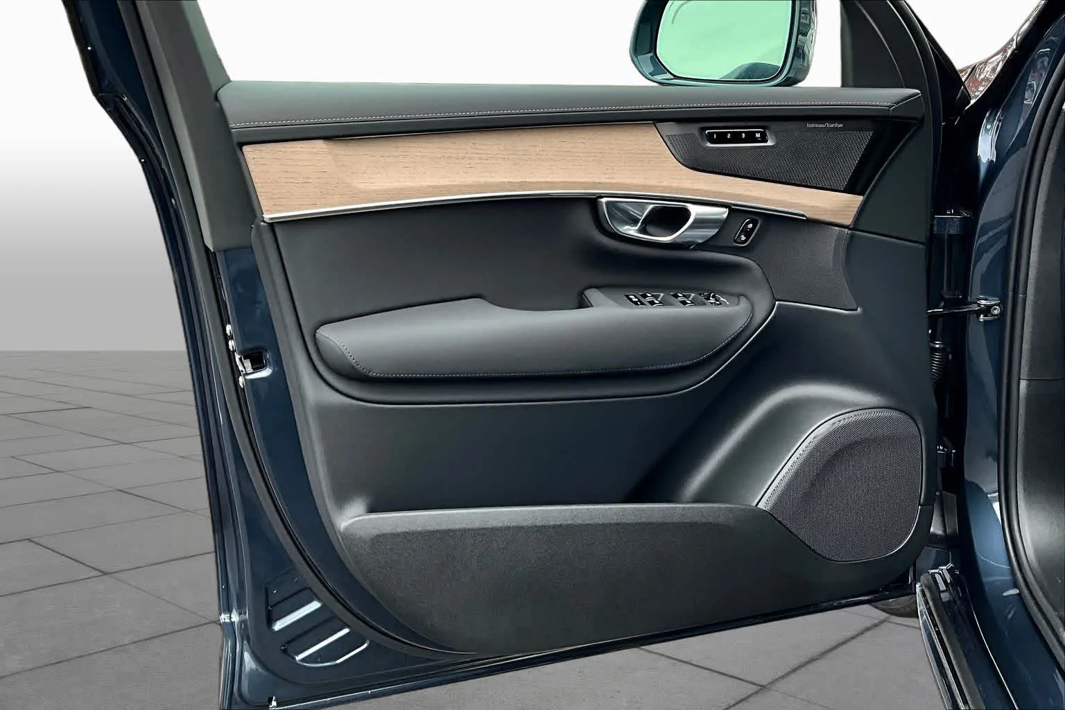 New 2026 DENIM BLUE Volvo Plus image 11