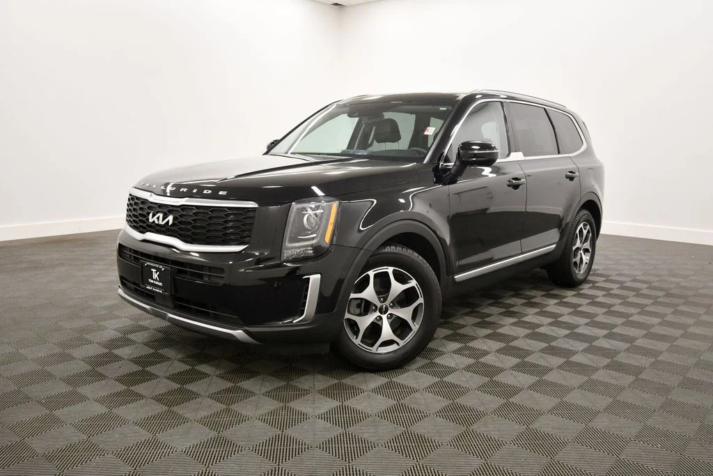 Certified 2022 Kia Telluride EX with VIN 5XYP3DHCXNG275257 for sale in Rochester, Minnesota