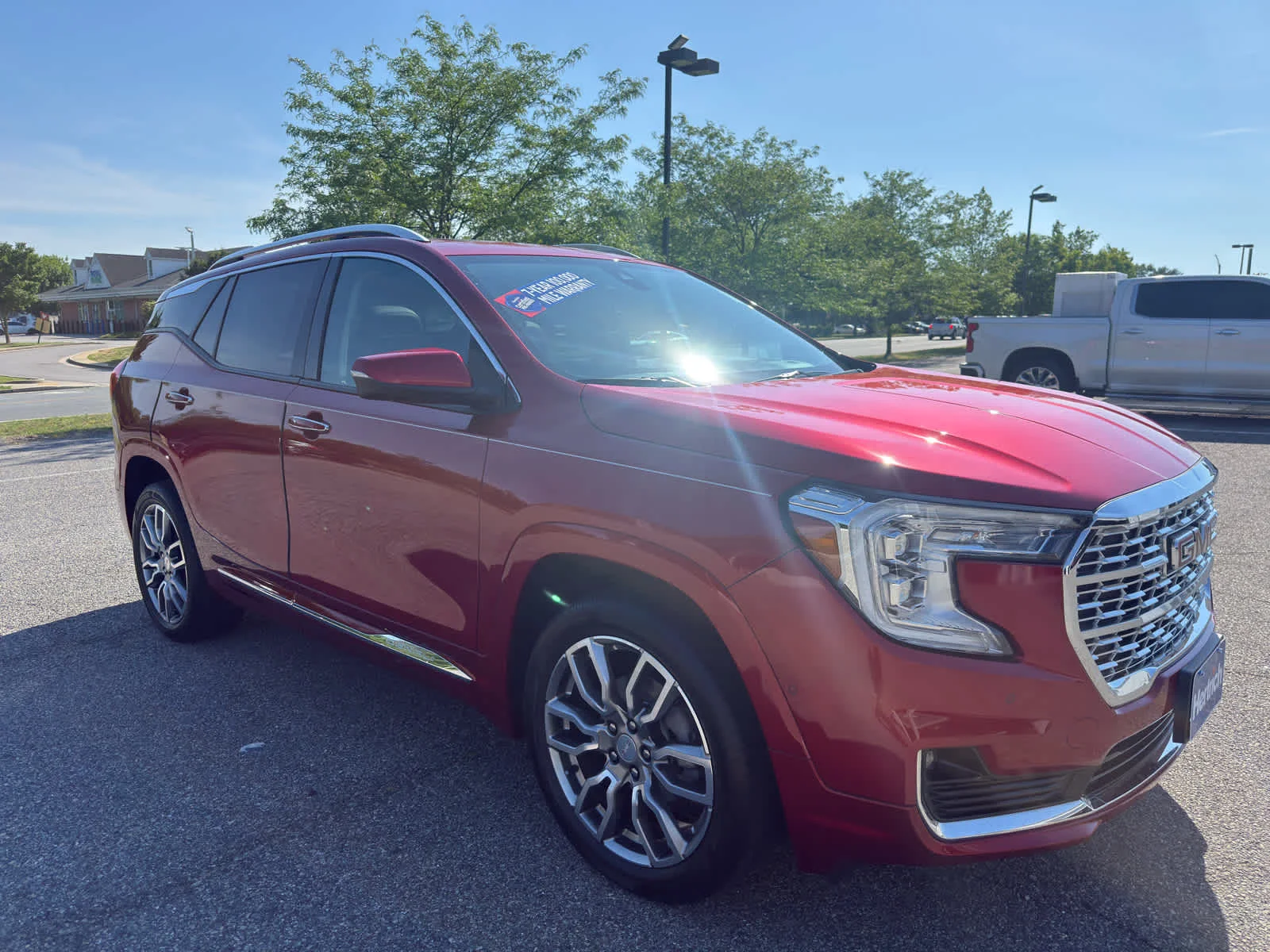 Used 2022 Cayenne Red Tintcoat GMC Denali image 8