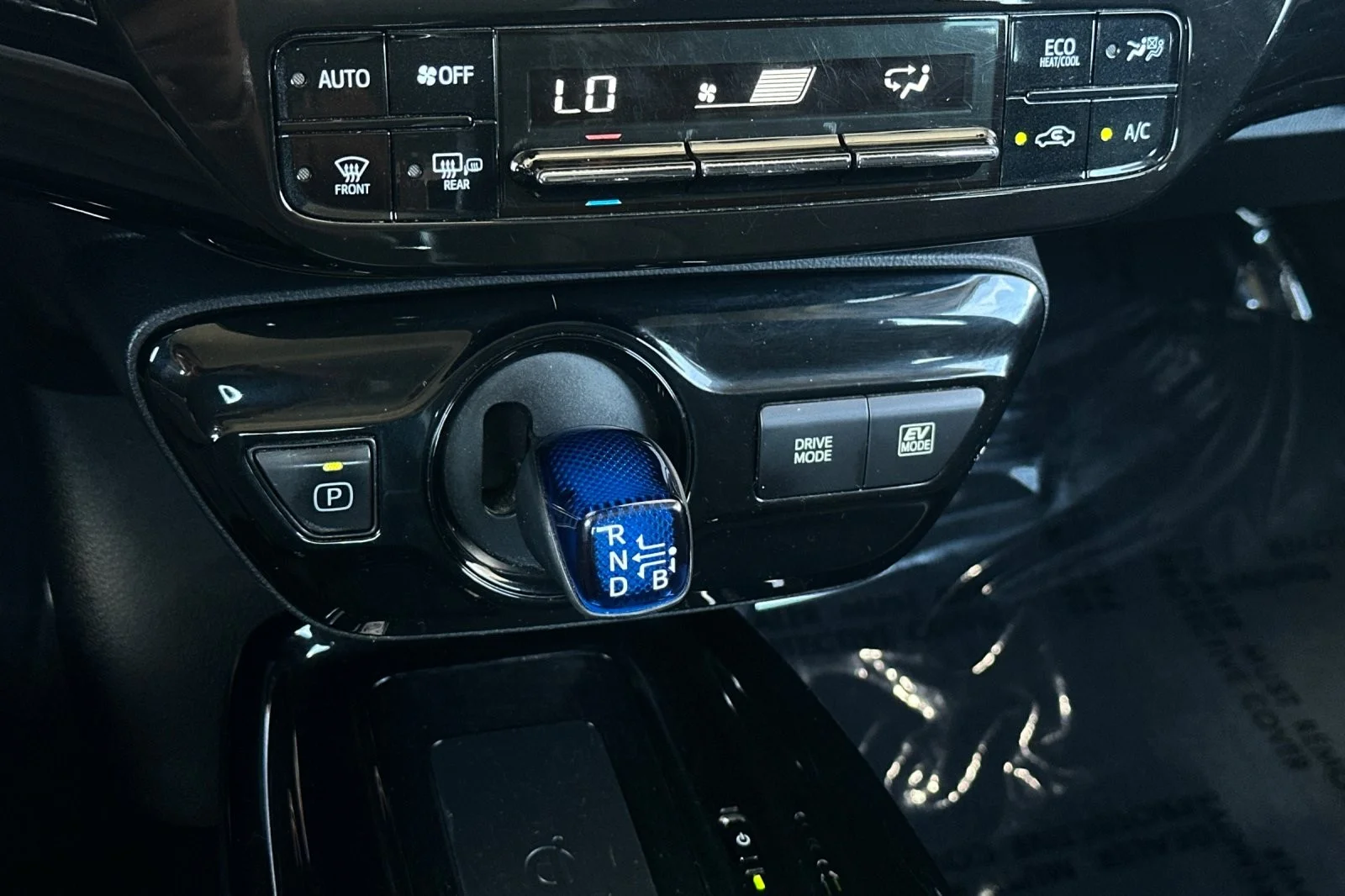 Certified Used 2021 MIDNIGHT BLACK Toyota XLE image 18
