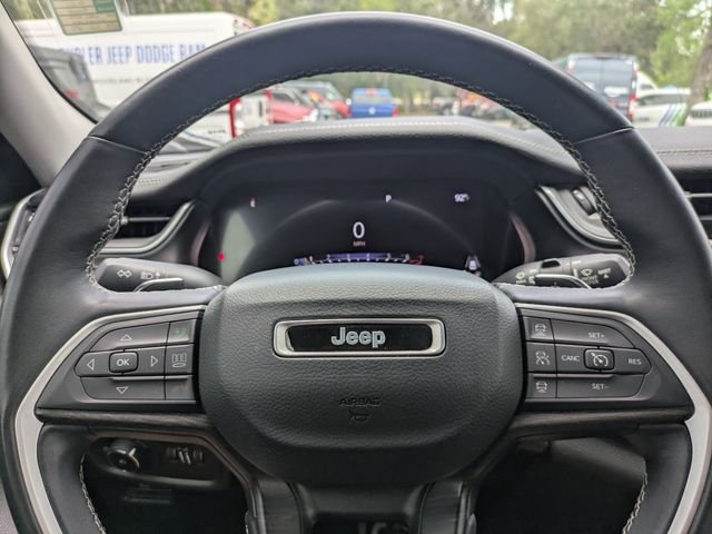 Used 2022 Black Jeep Limited image 30