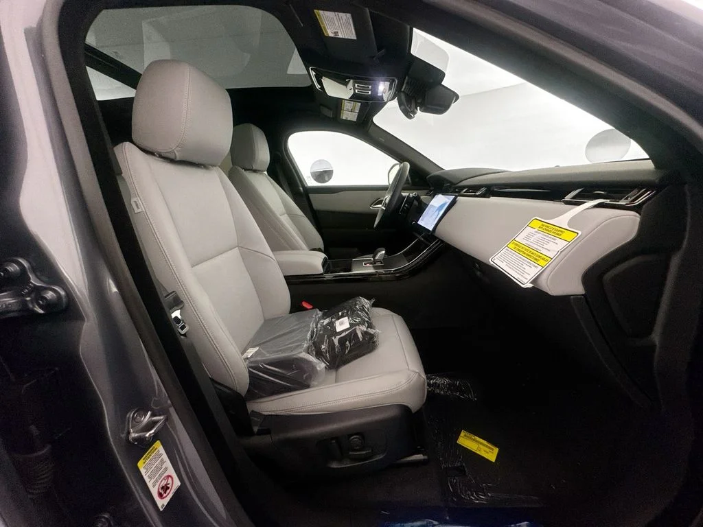 New 2026 Zadar Grey Land Rover S image 26