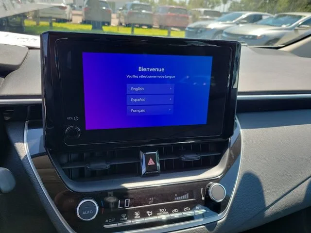 2023 Toyota Corolla LE - Photo 31