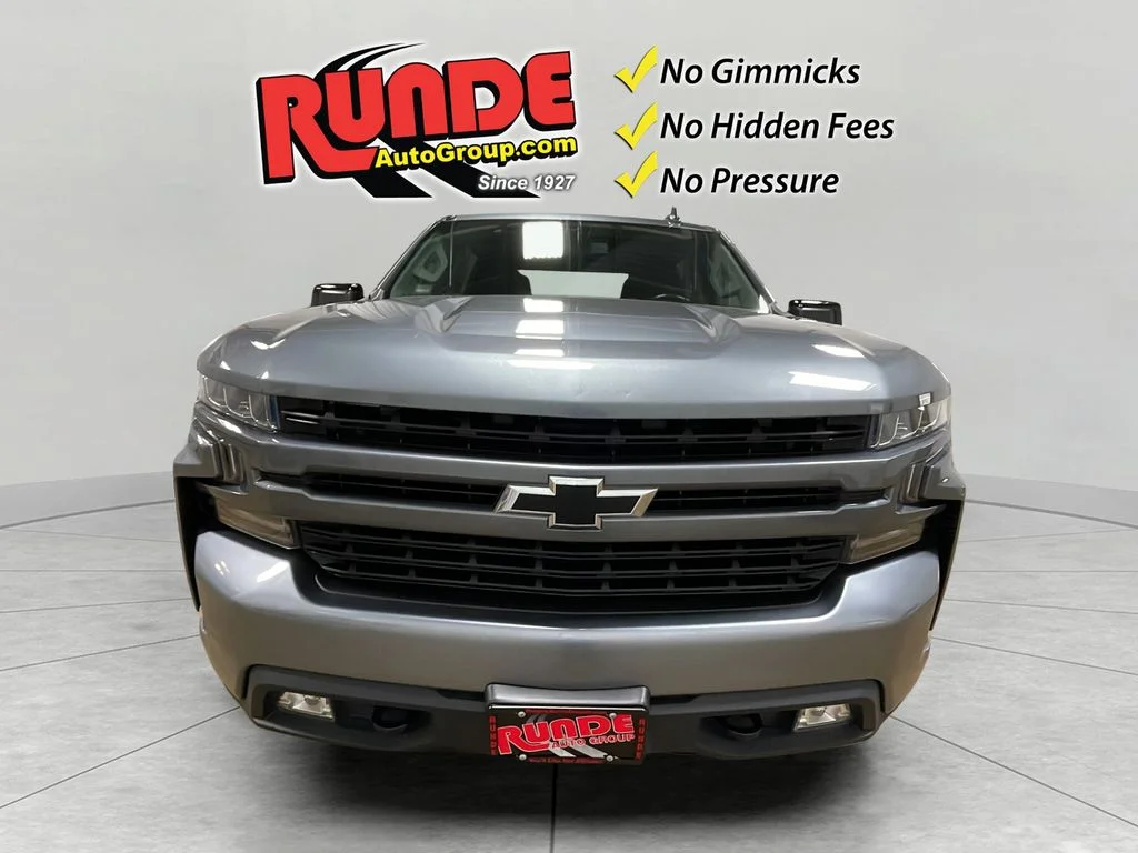 Used 2020 Satin Steel Metallic Chevrolet RST image 9