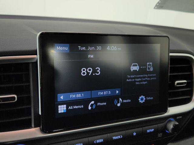 New 2026 Silver Hyundai SE image 27