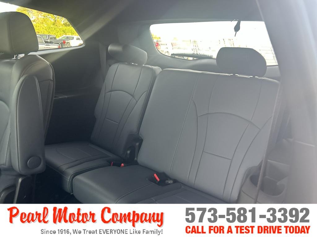 2024 Buick Enclave Essence - Photo 22
