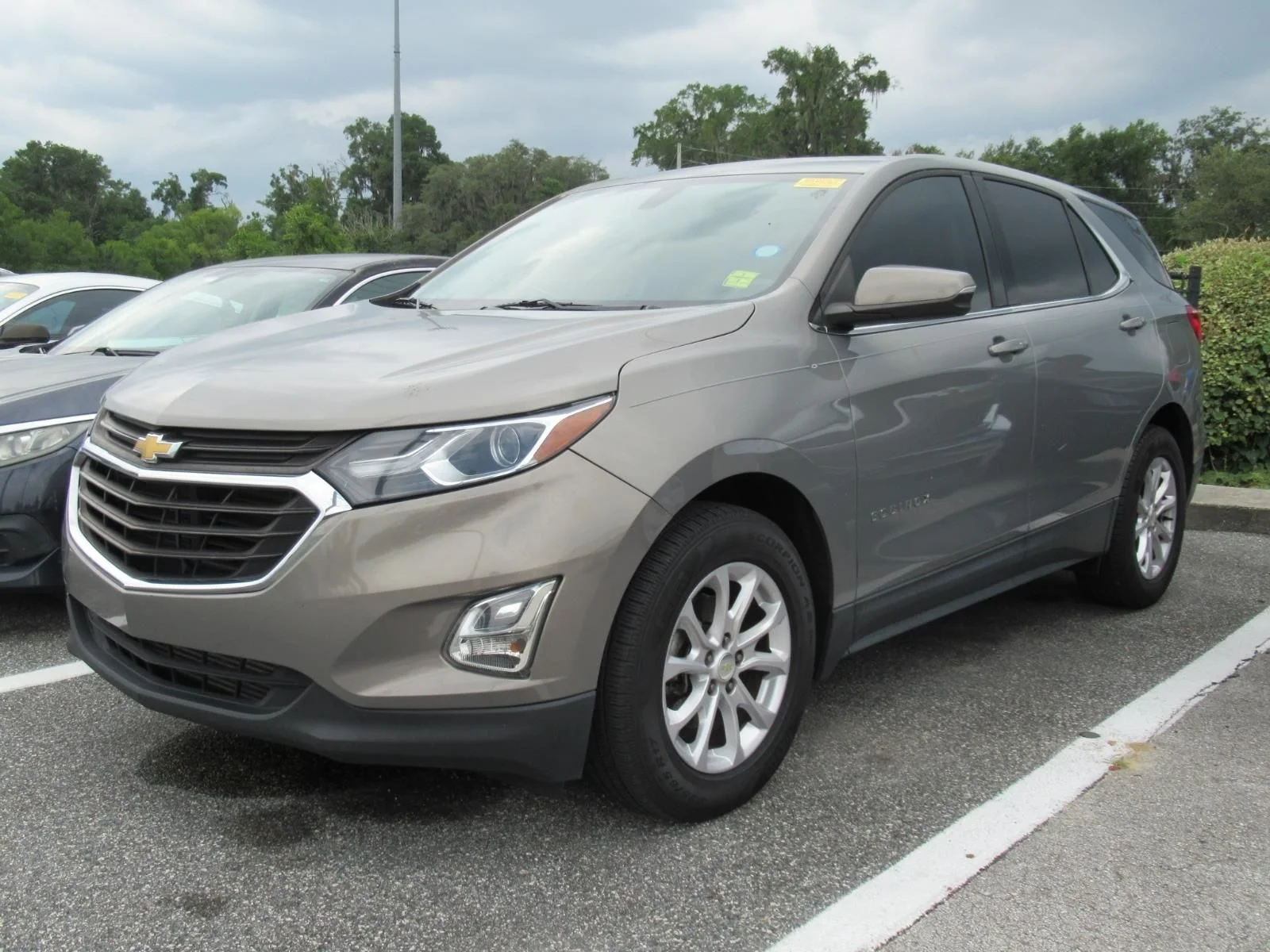 Used 2018  Chevrolet LT image 2