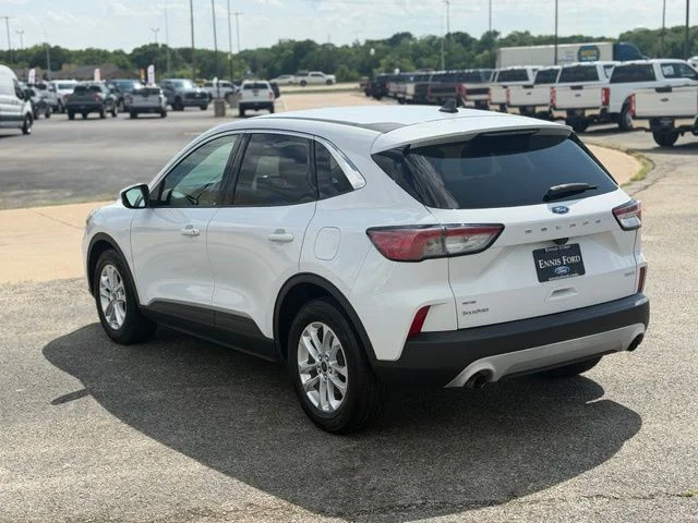 Used 2020 Oxford White Ford SE image 5