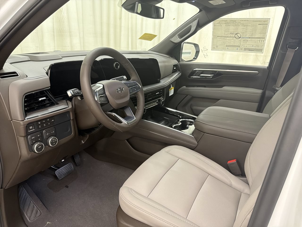 2026 Chevrolet Tahoe Z71 - Photo 14