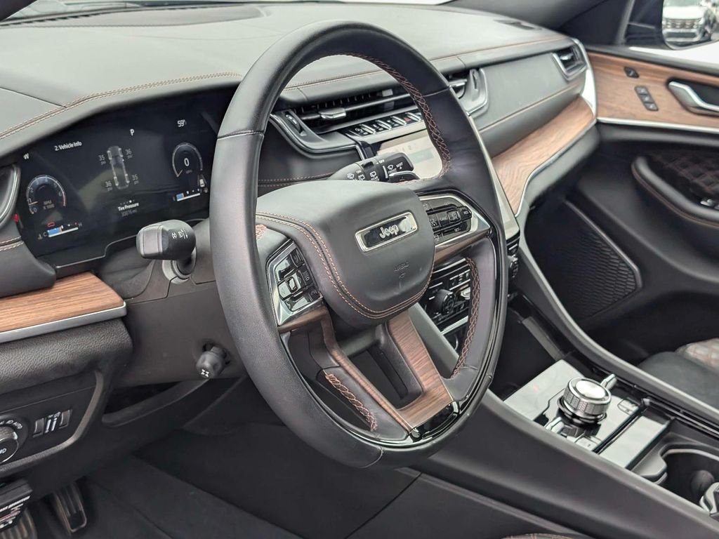 2023 Jeep Grand Cherokee Summit - Photo 16