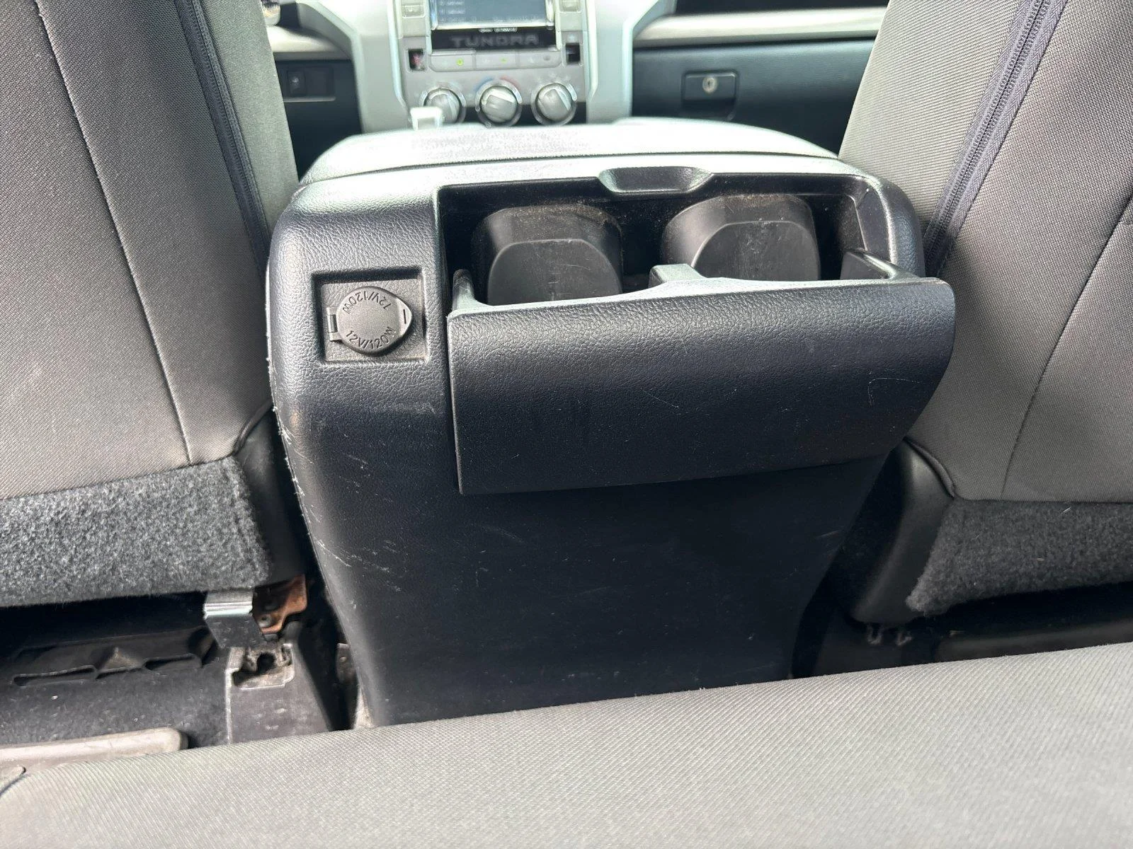 Used 2018 Silver Sky Metallic Toyota SR5 image 32