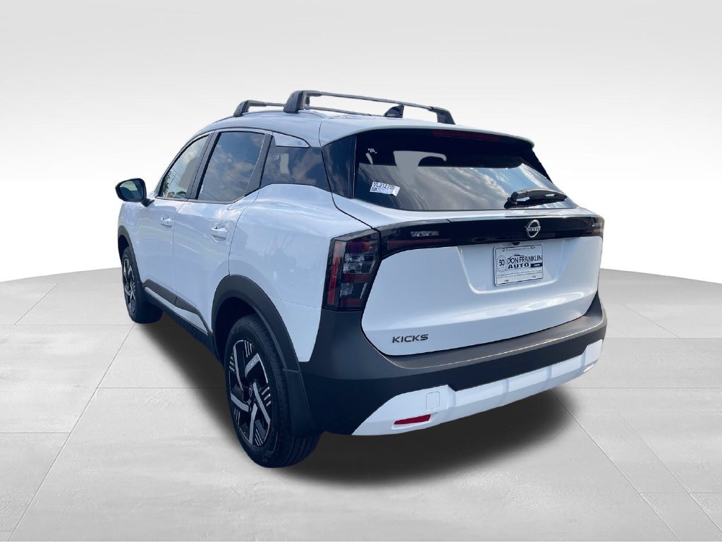 New 2027 White Nissan SV image 3