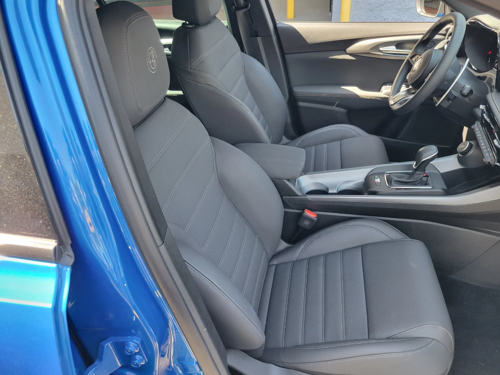 Used 2026 Blue Alfa Romeo Base image 20