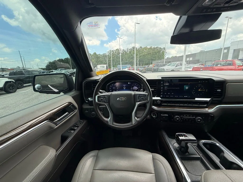 Used 2023 Gray Chevrolet RST image 8