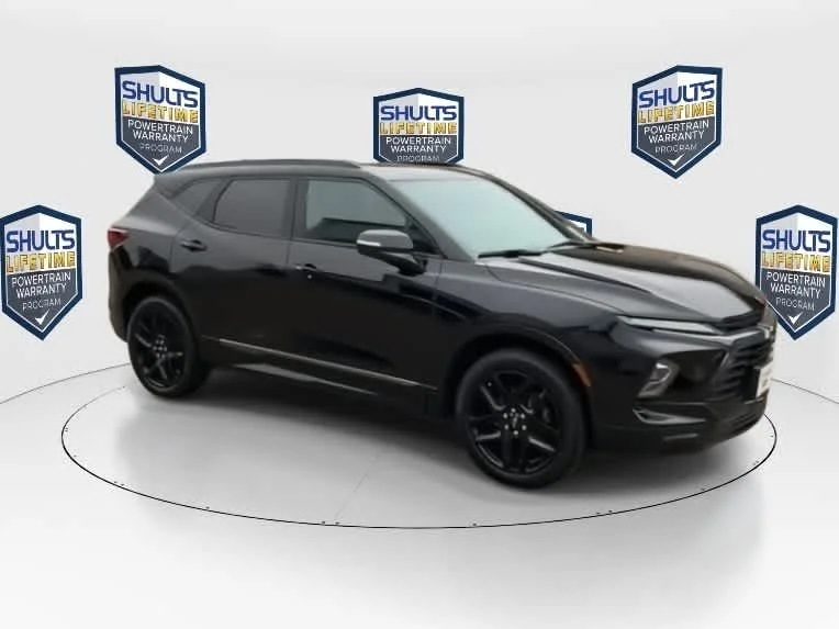 Used 2023 Black Chevrolet RS image 4