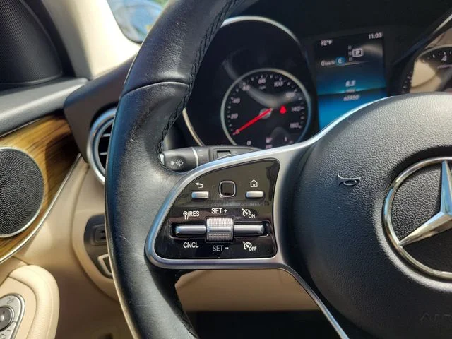 Used 2021 Blue Mercedes-Benz GLC 300 image 21