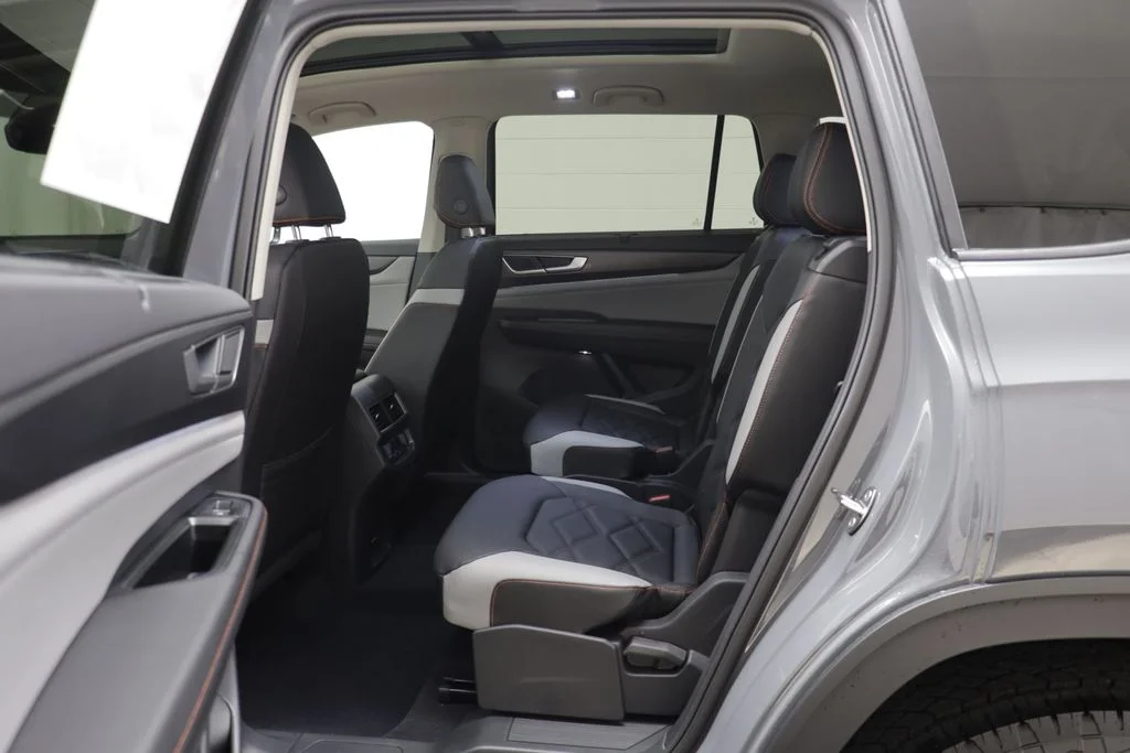 New 2026 Gray Volkswagen 2.0T Peak Edition image 13