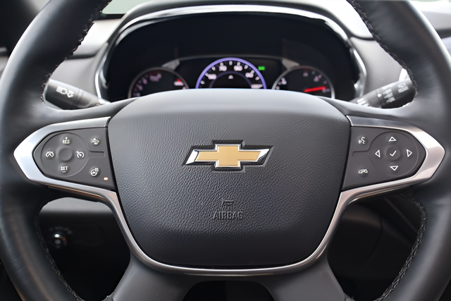 Used 2023 White Chevrolet Premier image 21