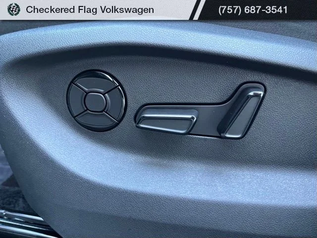 New 2026 White Volkswagen 2.0T SE R-Line Black image 24