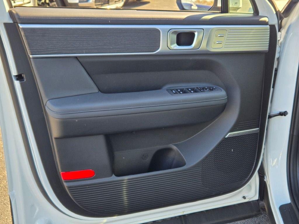 New 2026 White Hyundai Limited image 19