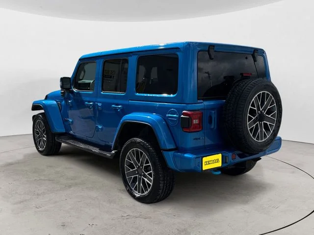 Used 2022 Blue Pearl Jeep Unlimited Sahara 4xe image 3