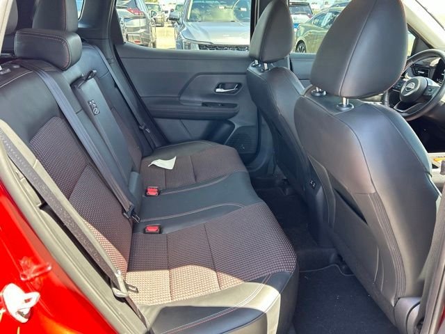 Used 2025 Red Nissan SR image 16